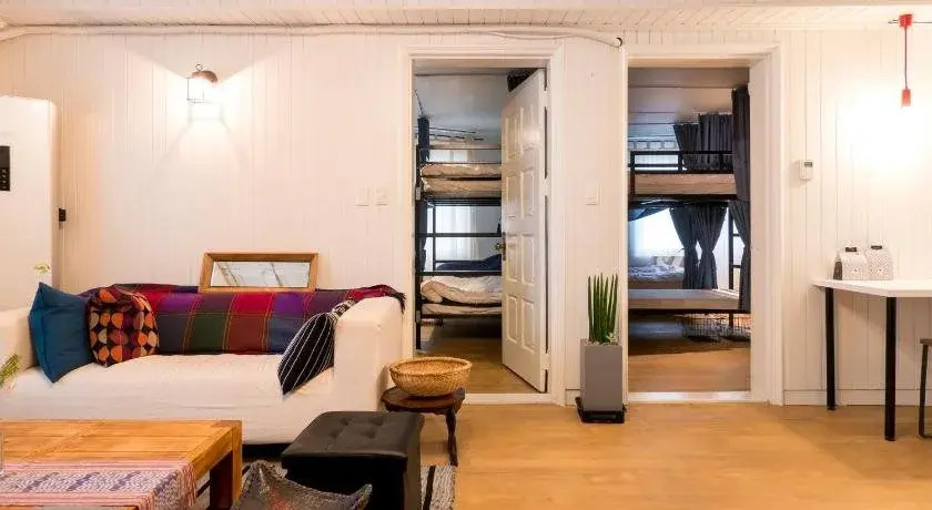 Brownie Guesthouse Hostel
