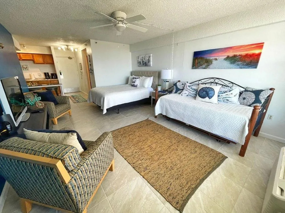 Daytona Beach Club Studios