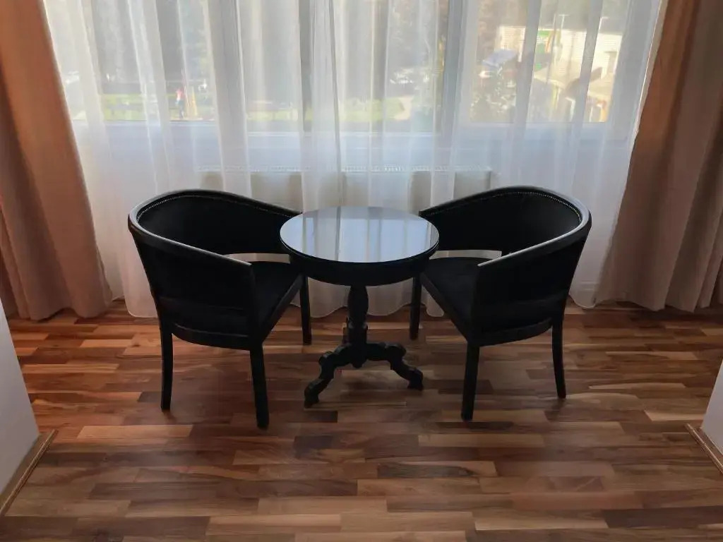M & I Apartment 3