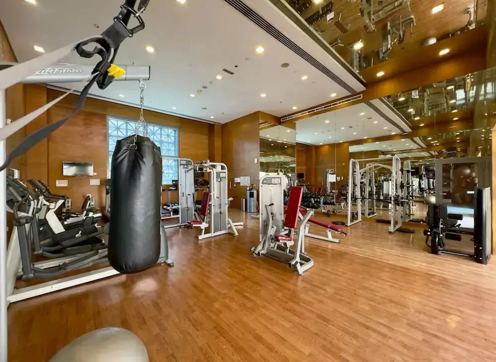 Lux Upscale Living Walk to Dubai Mall