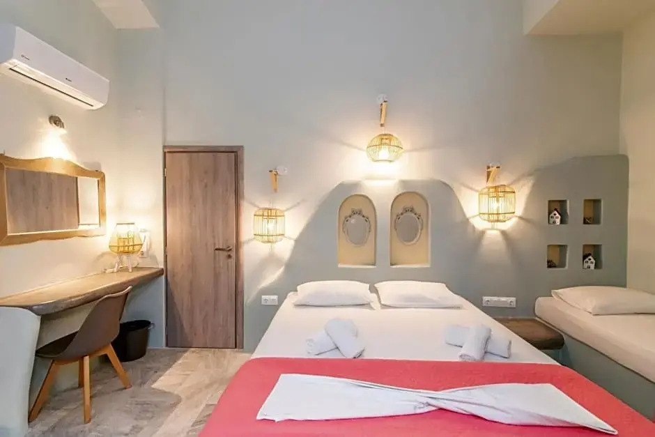 Fratelli Family Rooms