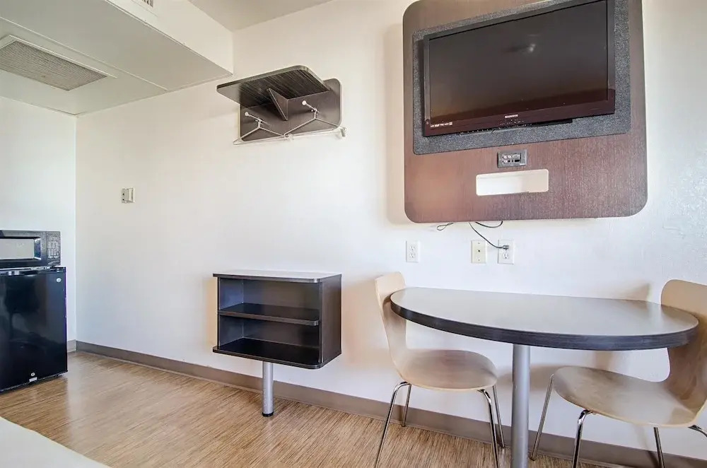 Motel 6 Joplin