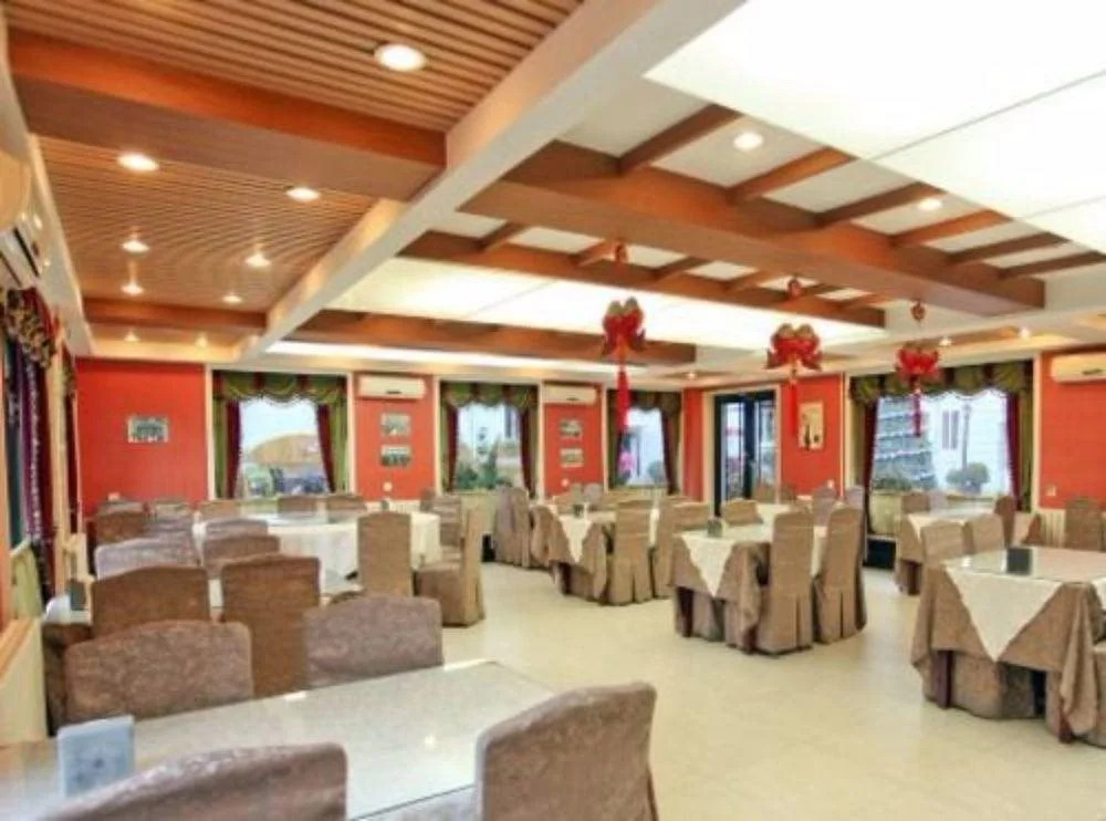 Sun Moon and Bright Selection Hotel