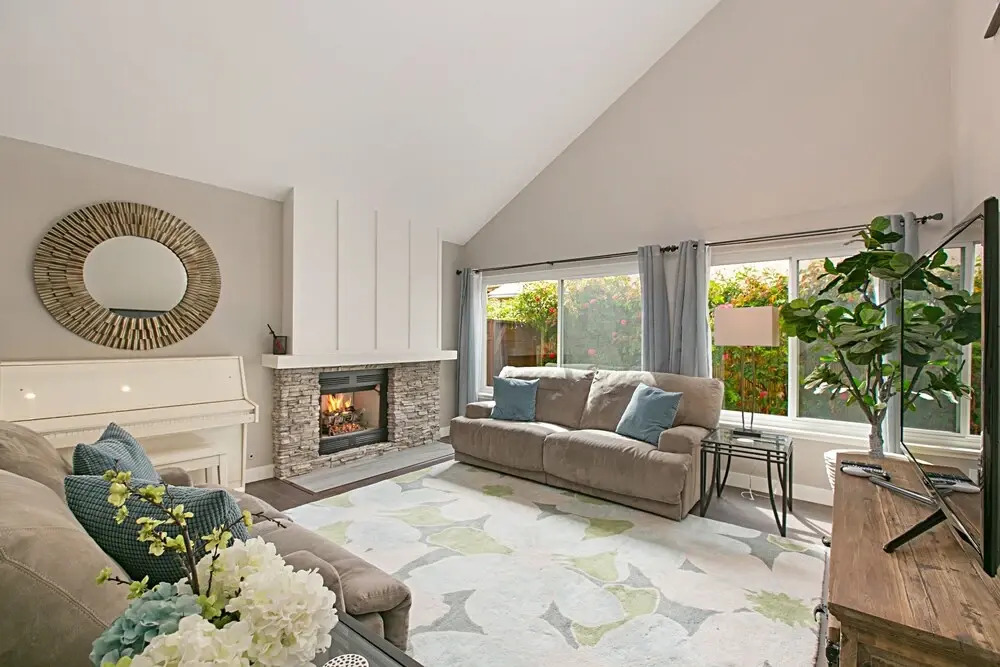 San Diego Oasis W/ Private Pool, Spa, & Pool Table Home
