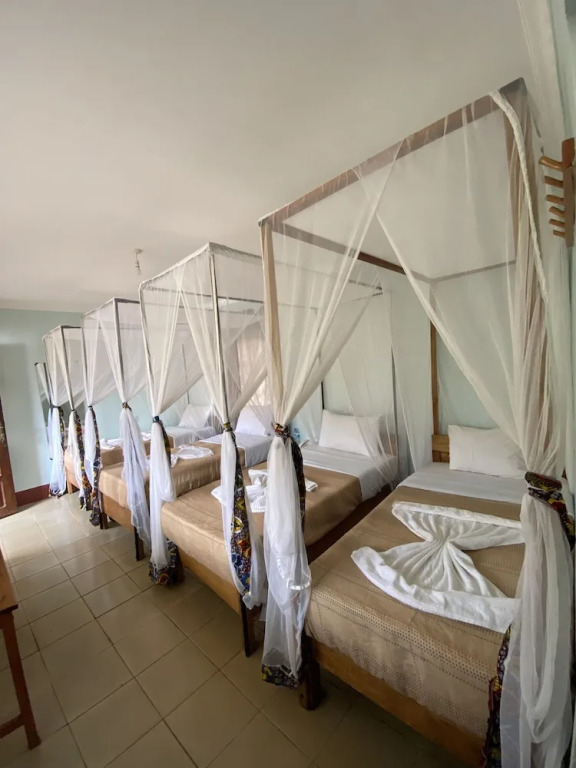 Patamu Restaurants Lodge & Safaris