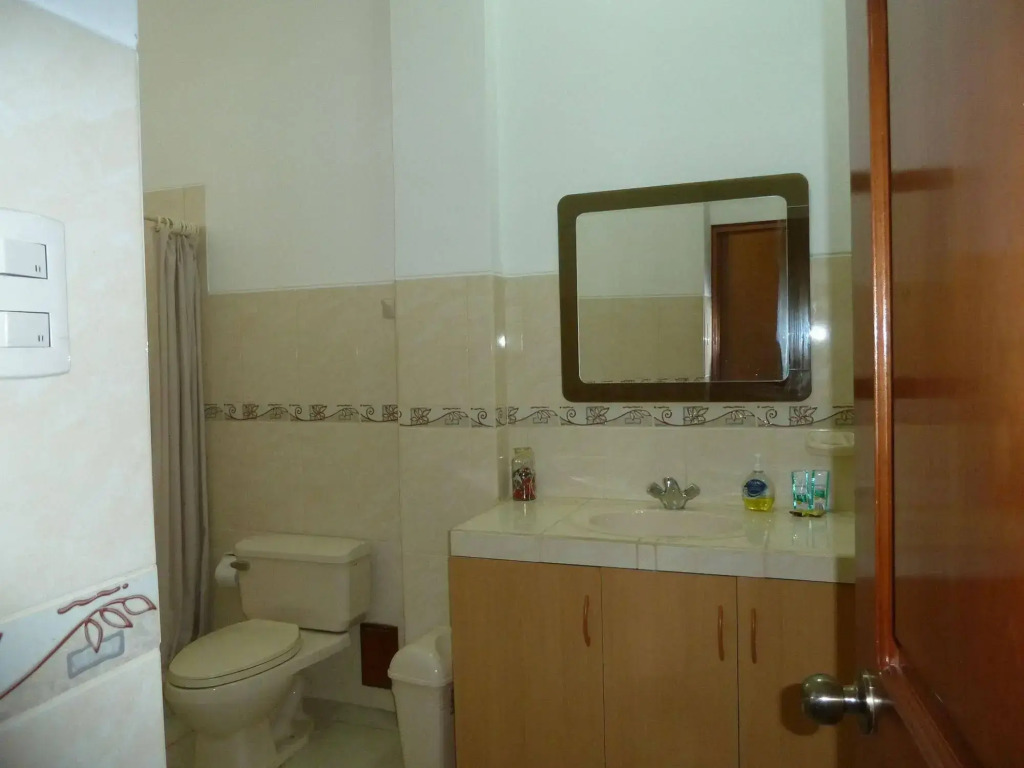 Hostal Huayruro