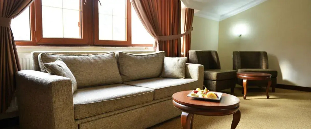 West Davraz Hotel