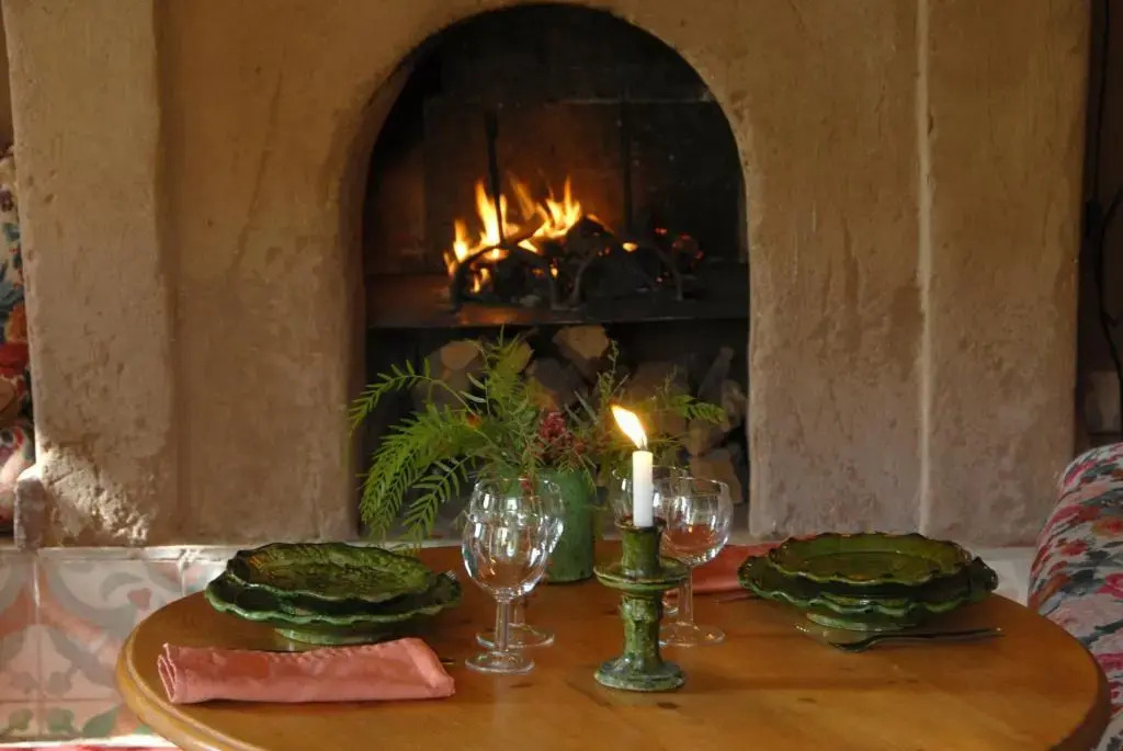Villa Zagora Desert Retreat Restaurant-Pool-Sahara Tours