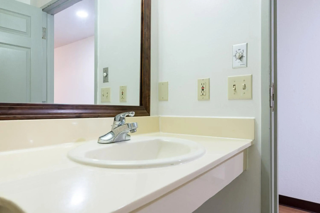 Motel 6-New Iberia, LA