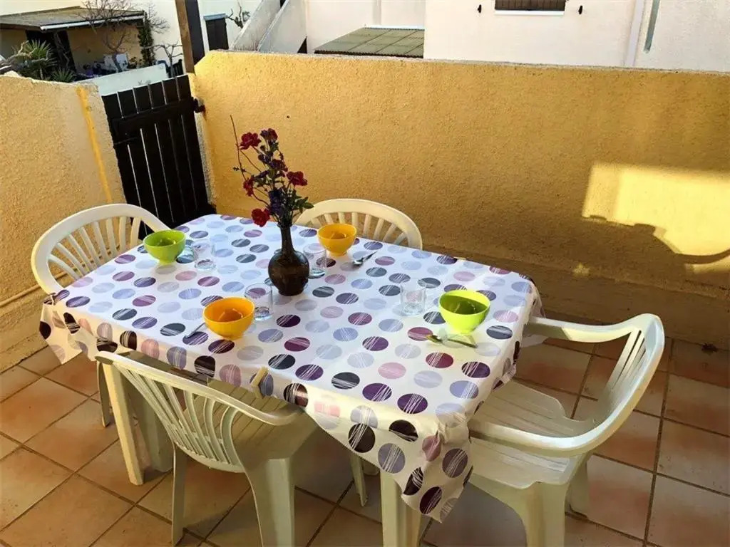 Appartement Port Leucate, 3 pièces, 6 personnes - FR-1-81-61
