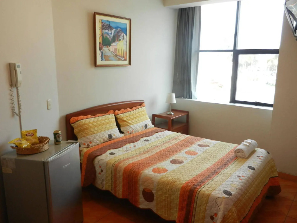 Hostal Colibri