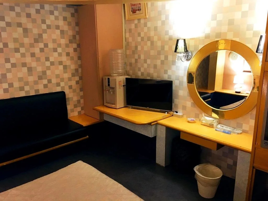 溫情自助旅店
