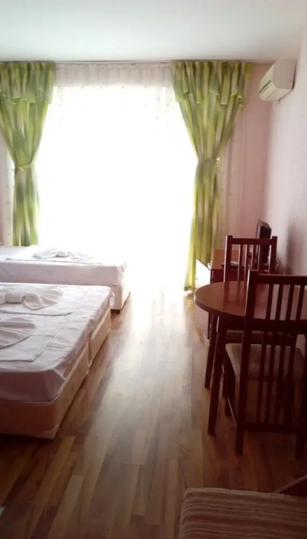 Sea Breeze apartment