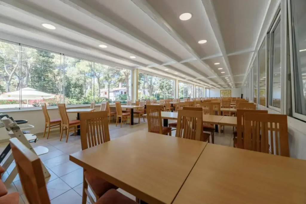 Family Hotel Adria - All inclusive