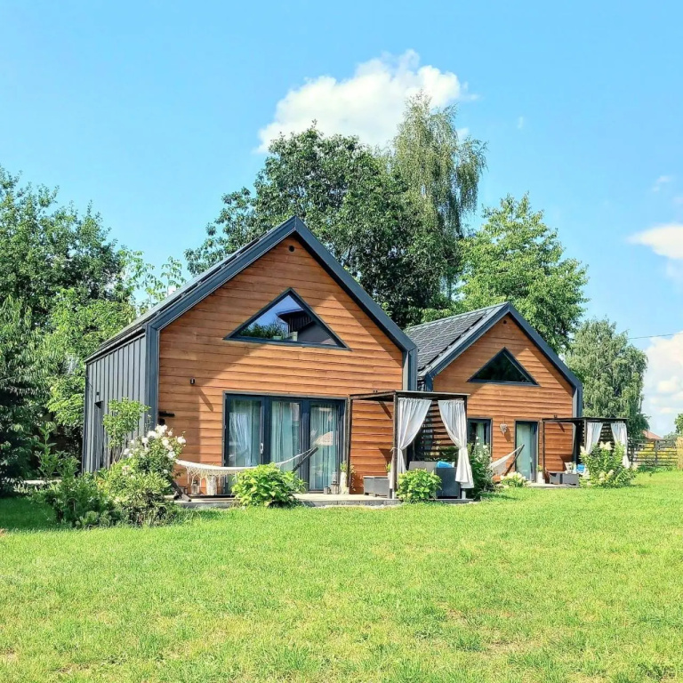 Eleonor Accommodation Exclusive House