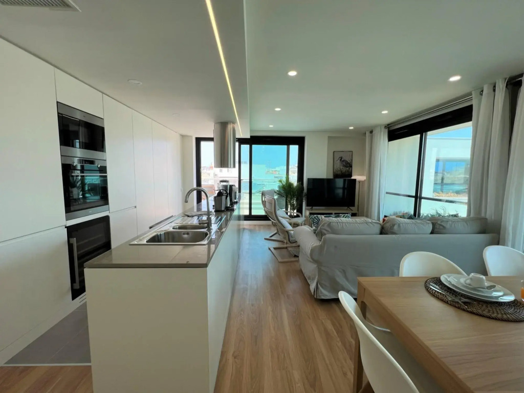 Faro Design 3 by Homing
