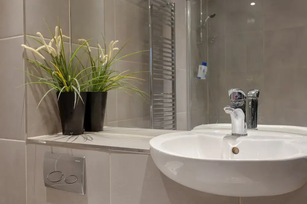 2 Bedroom Portobello Loft Flat