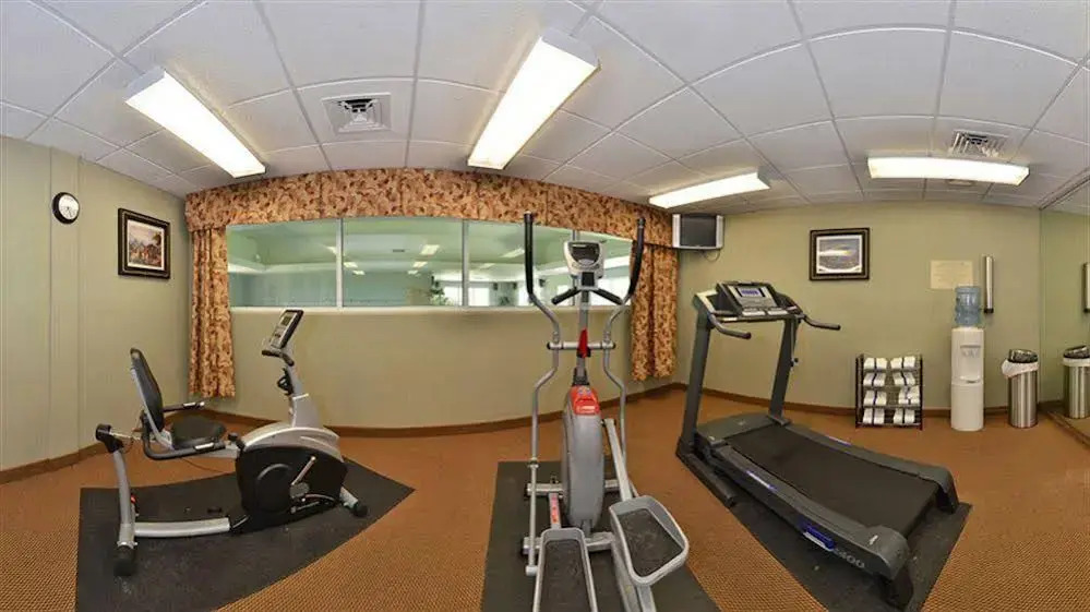 Motel 6 Park City KS