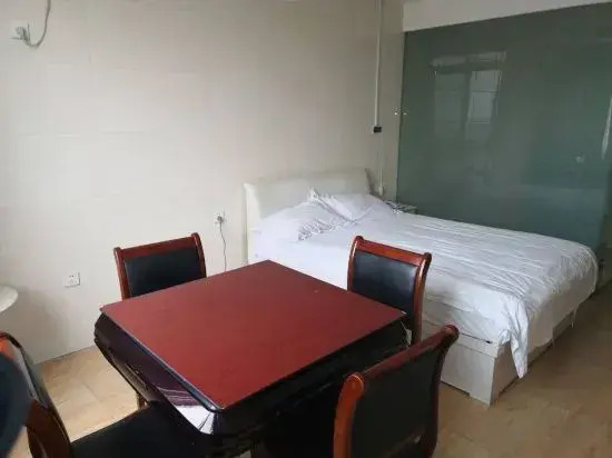 Hexian Yunshan Business Hotel