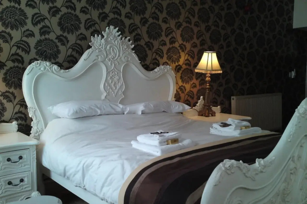 The Old Crown Coaching Inn