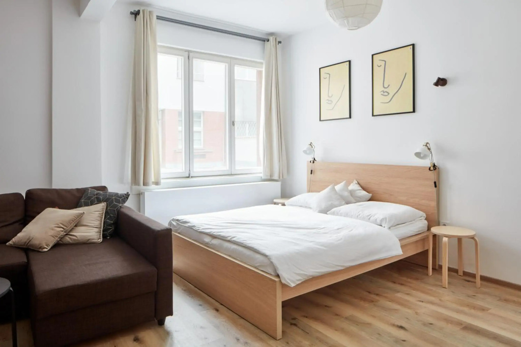 Cozy Studio in New Town by Prague Days