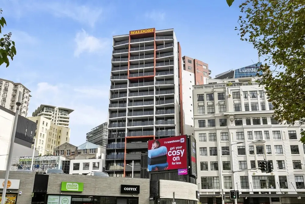Brand New Refurbished 2 Bedroom In City By Urban Butler