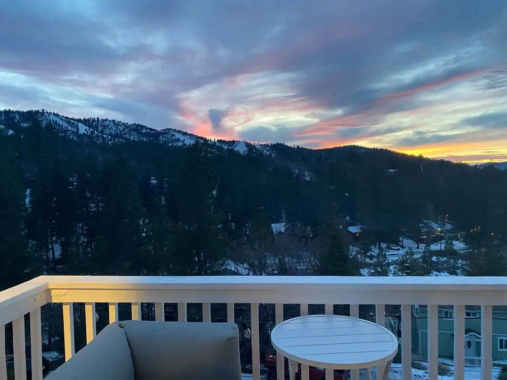 North Star Bear Chalet - Newly Remodeled With Slope And Lake Views! 3 Bedroom Cabin