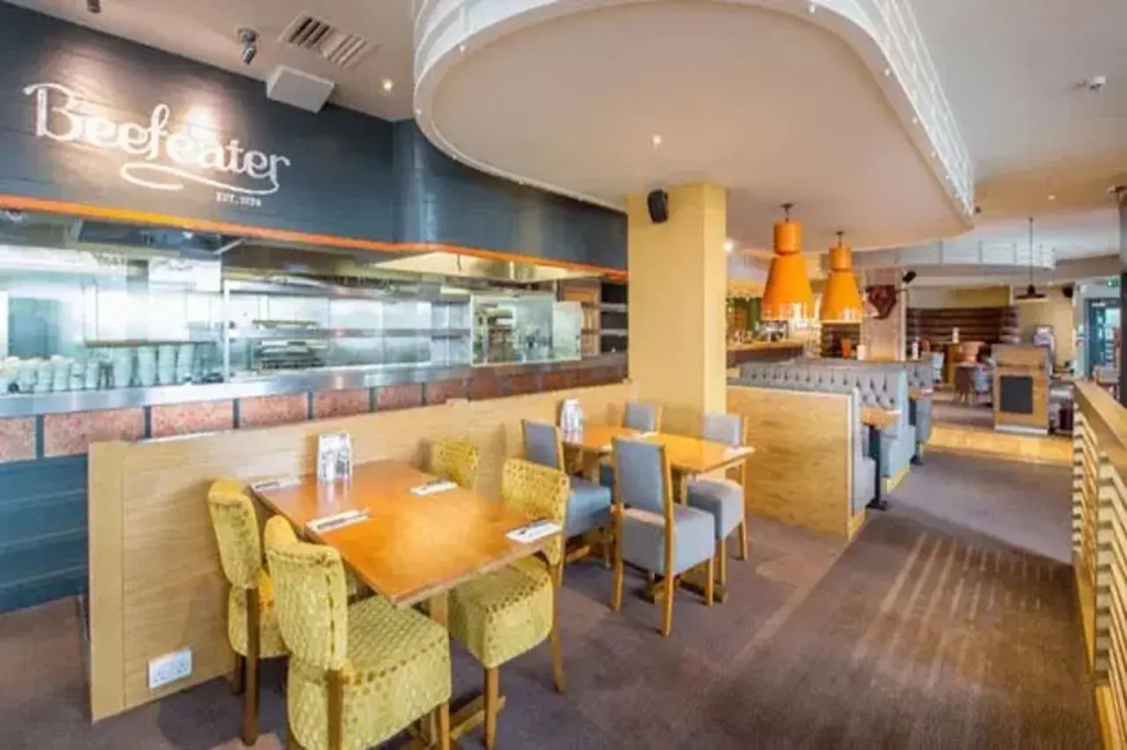 Premier Inn Swansea Waterfront