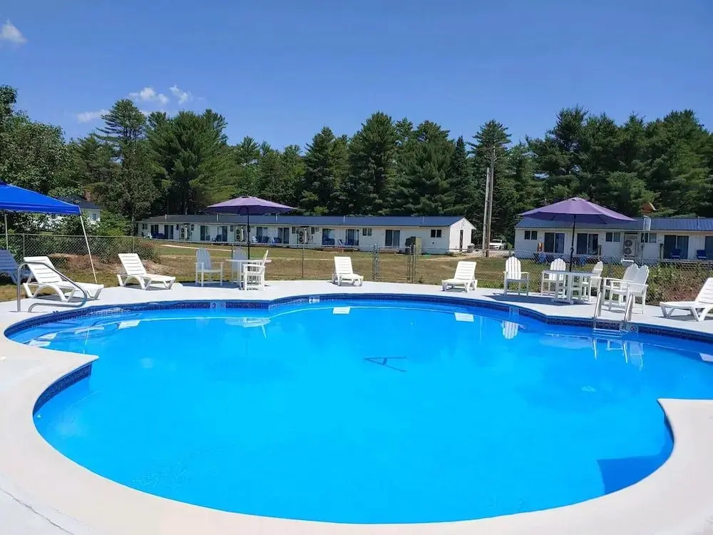 Lake Wentworth Inn