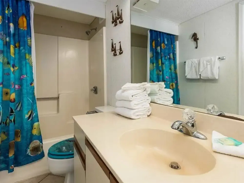 Romar Tower 5C by Meyer Vacation Rentals