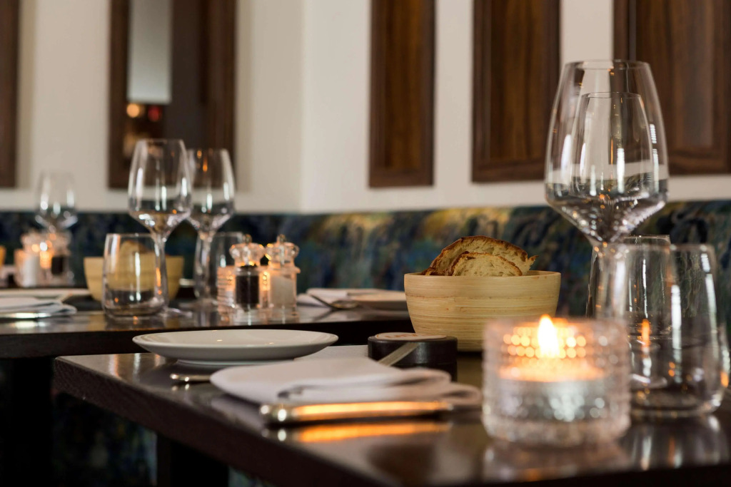 Golden Tulip LEscaut