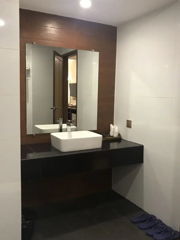Hotel Capital