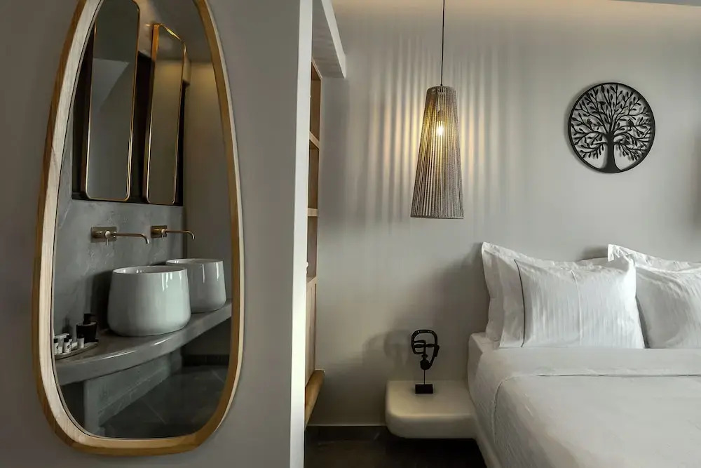 Kudos Suites Firostefani