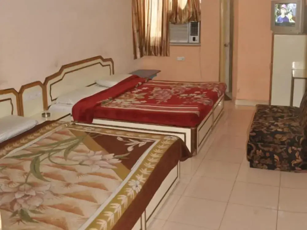 Hotel Aashirwad
