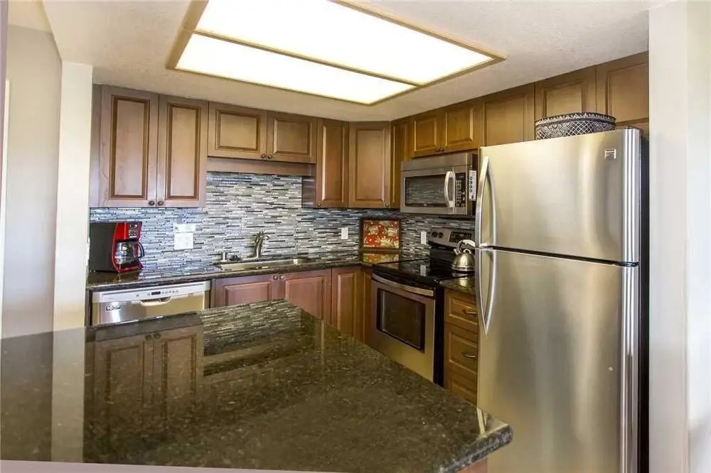 Maui Banyan H407 - One Bedroom Condo with Ocean View