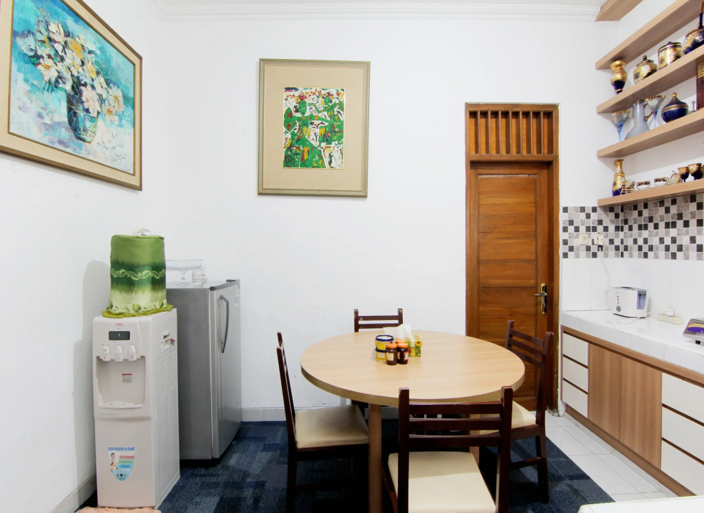 Embe Joglo Homestay