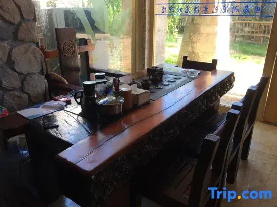Beihai Weizhou Island Lanwan Art Hotel