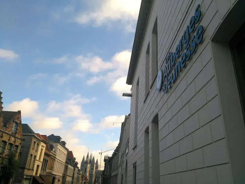 Auberge de Jeunesse de Tournai - Youth Hostel
