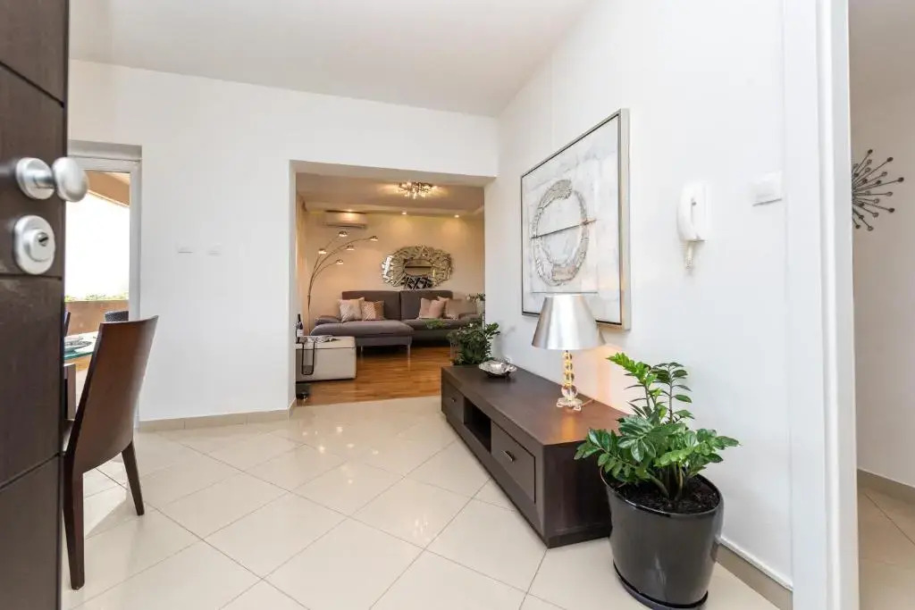 Marina Yacht Apartment
