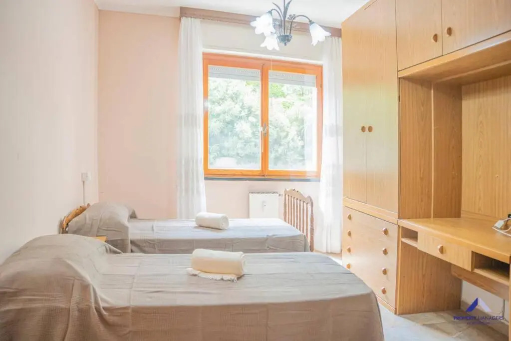 005 - Casa Spaziosa CENTRO Città Carruggio Mare a 150m
