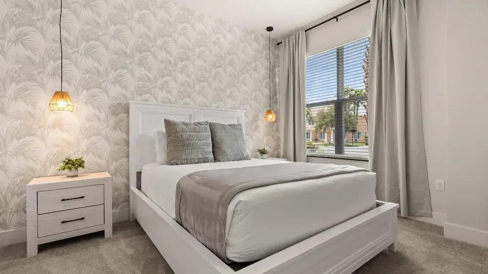 Upstay-luxury 3BR Home w Private Pool & Games Room