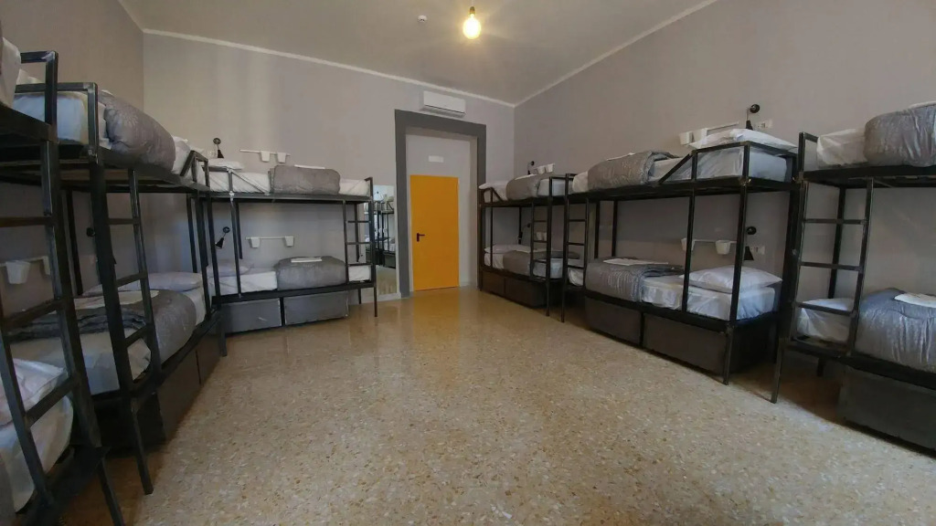 NeapolitanTrips Hotel