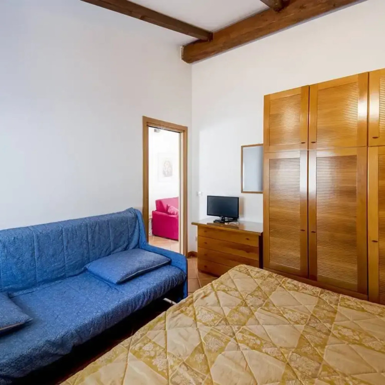 Le Mimose 6 Pax in Imperia