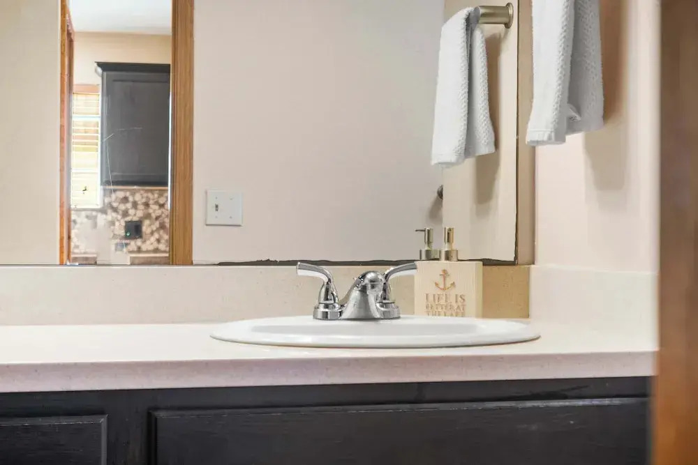 Cozy Timbers Charming Condo for 6 With Resort-style Amenities