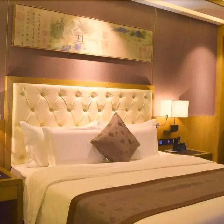 Lvcheng Zhongzhou International Hotel