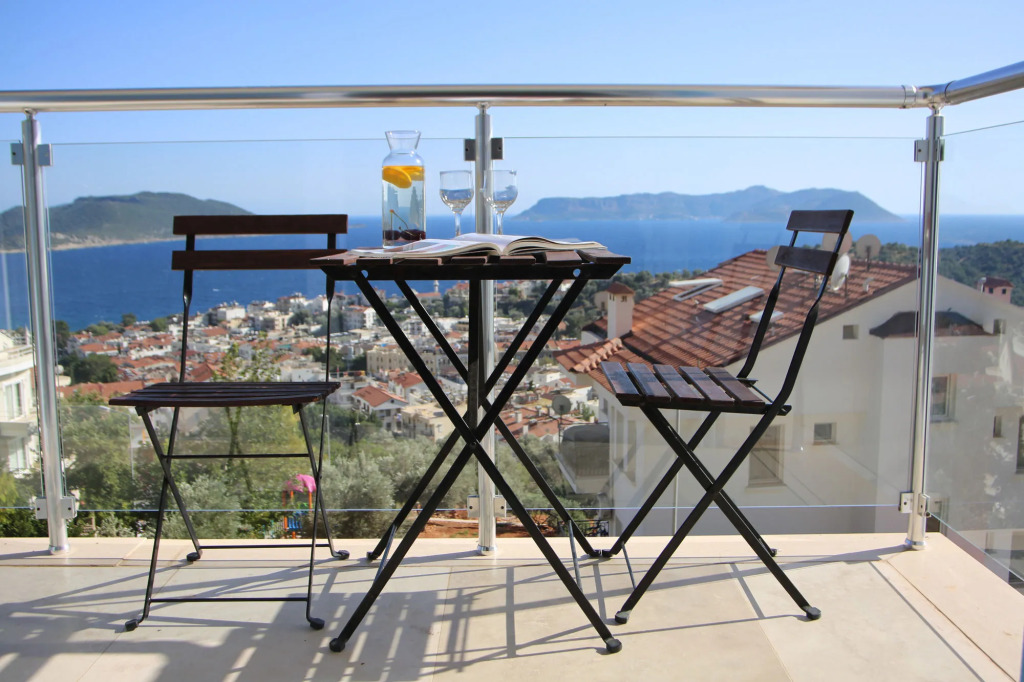 Saylam Suites