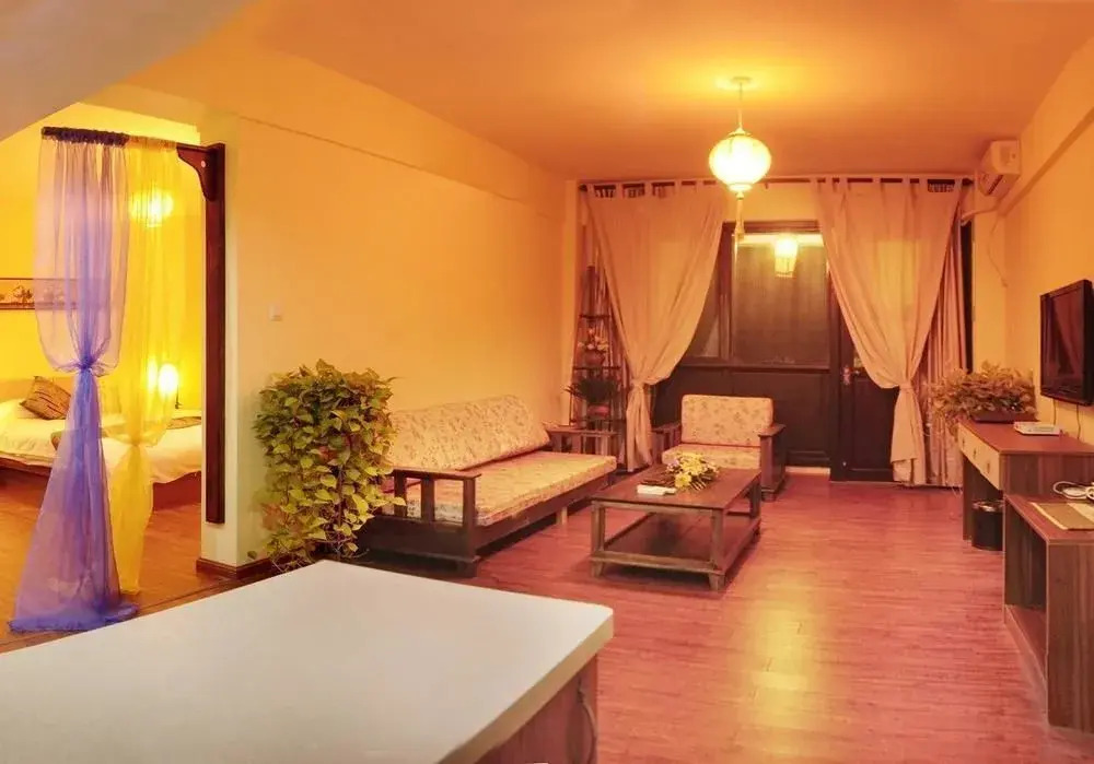 Wuzhi Hotel