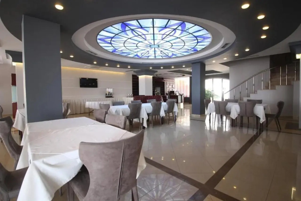 Hotel Saranda International
