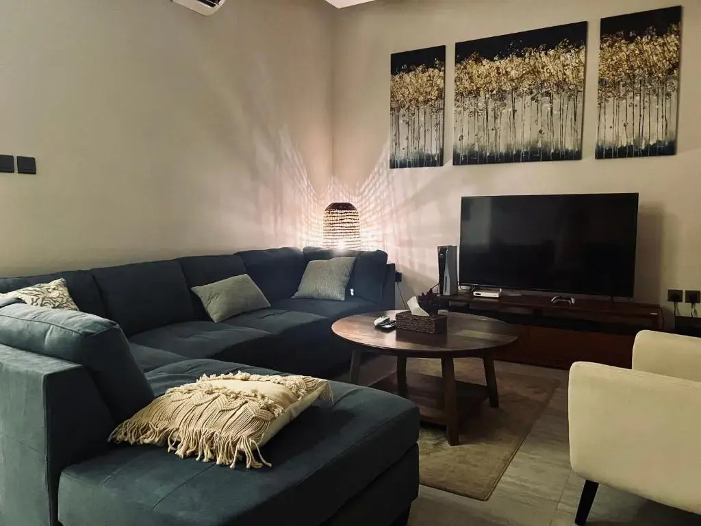 Apartment 102