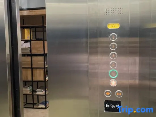 Nanning Jishen Convenience Apartment